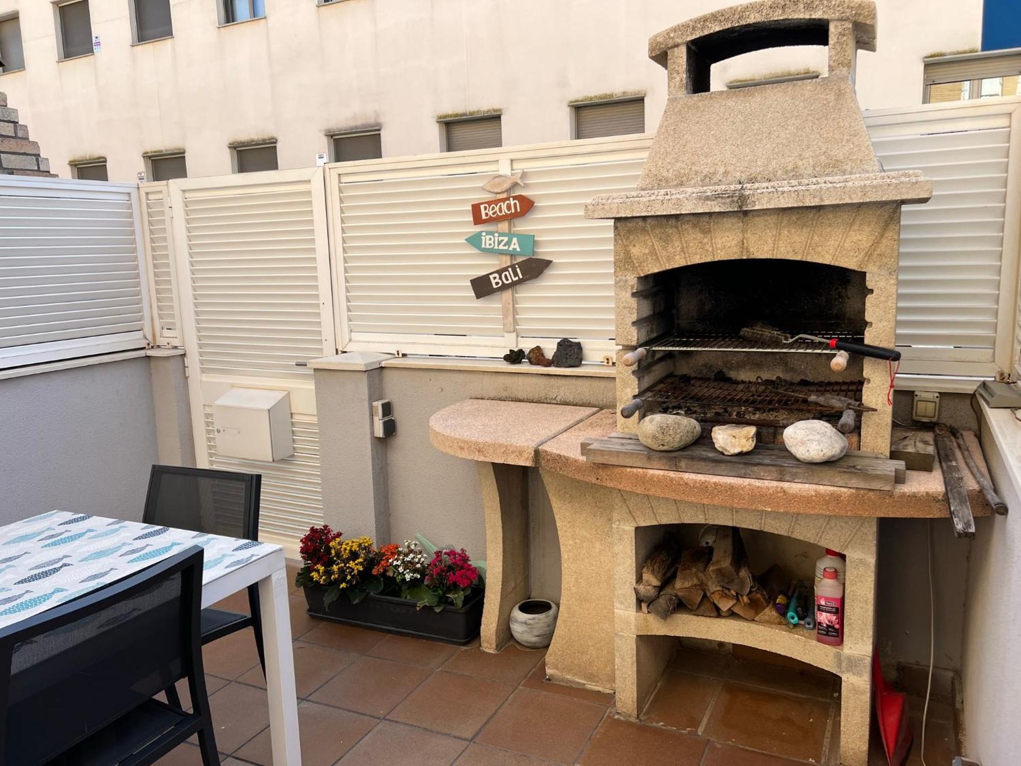 Cozy Beach House With Pool & Bbq Cubelles Exteriér fotografie